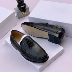 #4. Black designed leather loafers (sizes available: 40, 41, 42, 43, 44, 45 & 46)