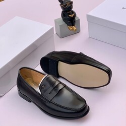 #6. Black leather loafers  (sizes available: 40, 41, 42, 43, 44, 45 & 46)